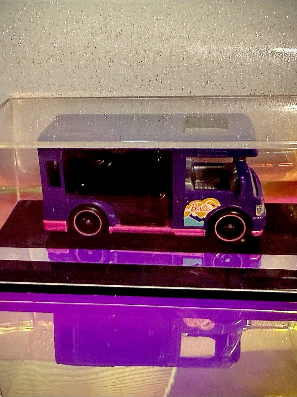 Mattel Hot Wheels Purple & Pink Barbie Dream Camper
